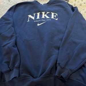 REVOLVE NIKE Sweatshirt